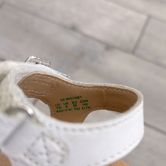 Stride Rite Leather Whitney Sandals - Picture 4 of 5